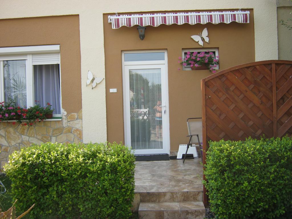 Kitti Apartman Balatonboglár Pokój zdjęcie